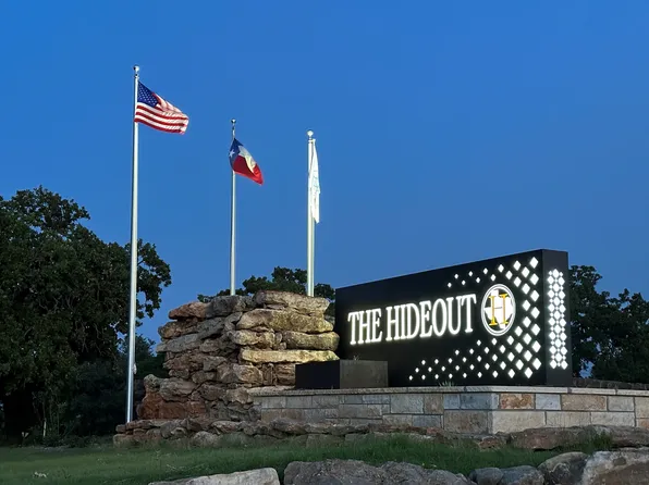 1018 Lake Breeze Dr, Brownwood, TX 76801