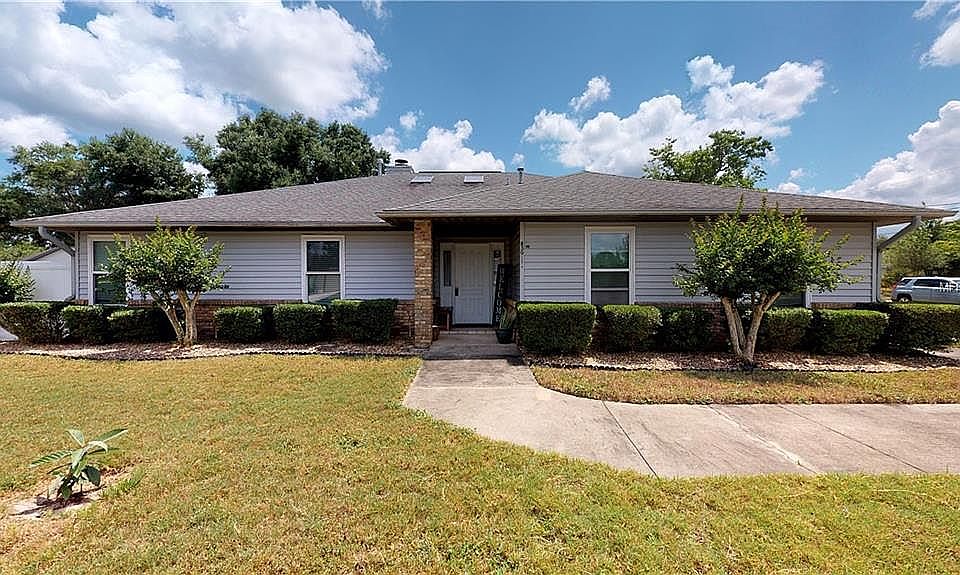 1st image of 830 S Village Lake Dr
