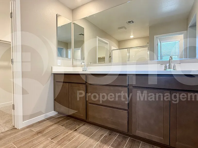 3189 S 180th Ln — Photo 21