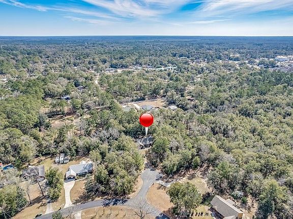 5th image of 5 Pine Tree Ct