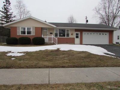 215 East Reed AVENUE, Manitowoc, WI, 54220