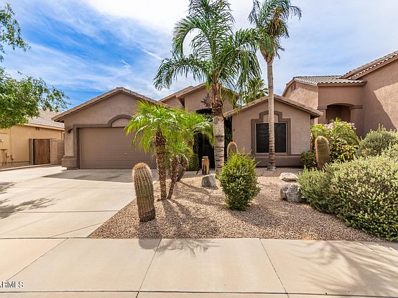 2nd image of 32882 N MADISON WAY Drive