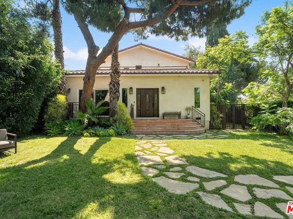 1568 S Point View St, Los Angeles, CA 90035