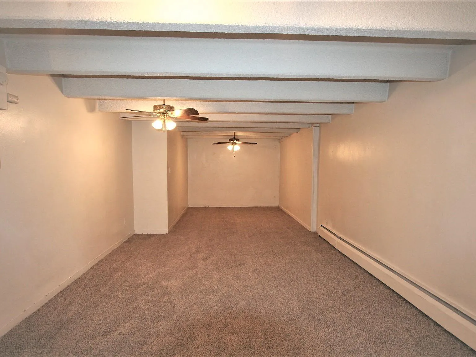Studio, 400 sqft, $995 — Photo 3
