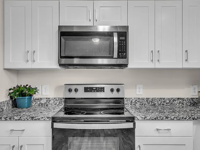 14132 Harlequin Dr — Photo 13