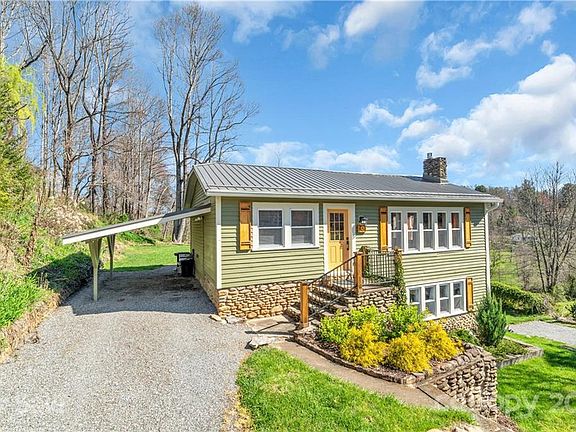 2nd image of 30 Johnson Hill Dr