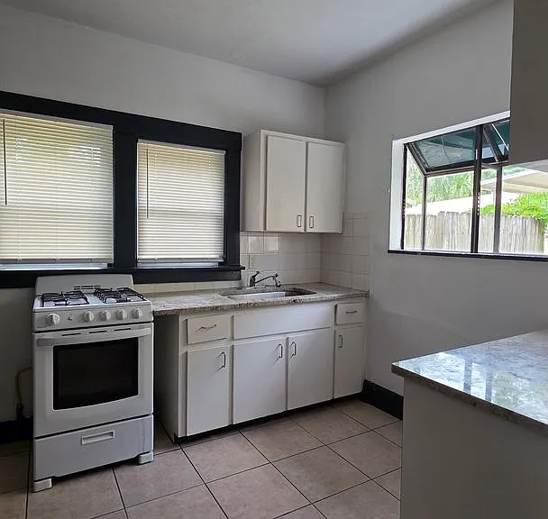333 Taylor Ave — Photo 5