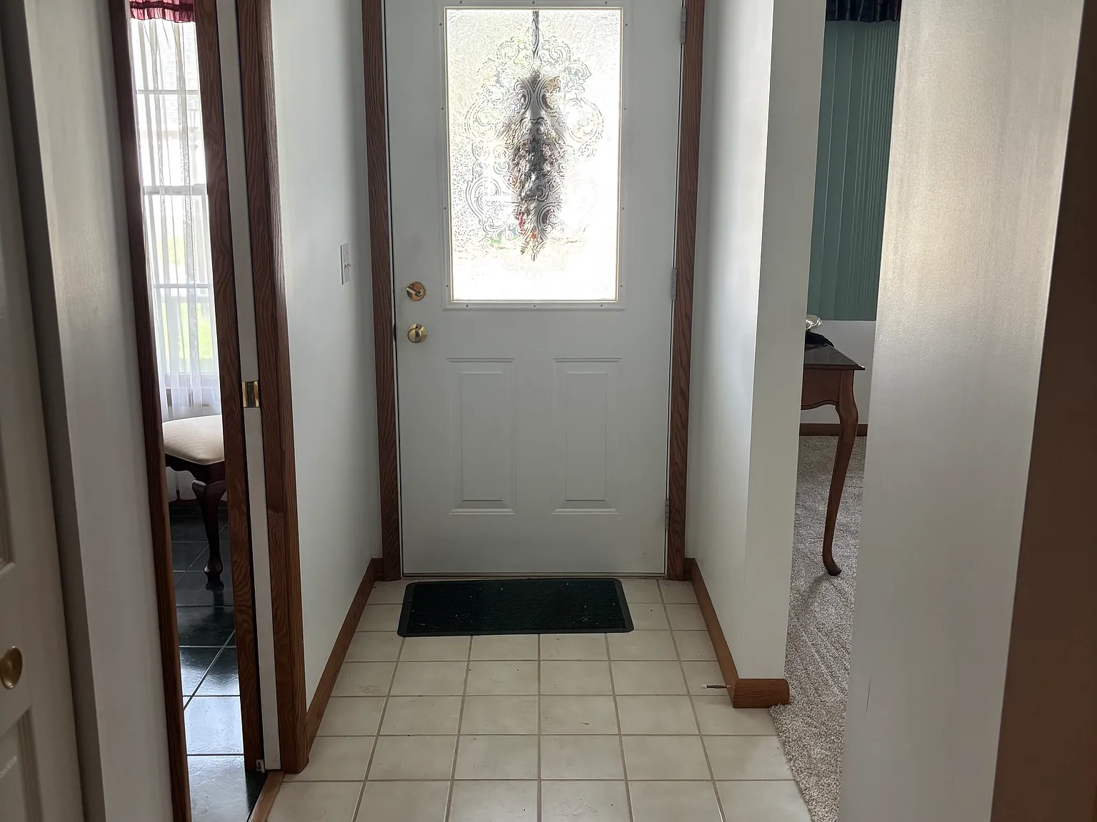 2 bed, 1437 sqft, $1,900 — Photo 3