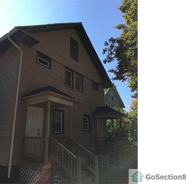 2nd image of 32 Dana St