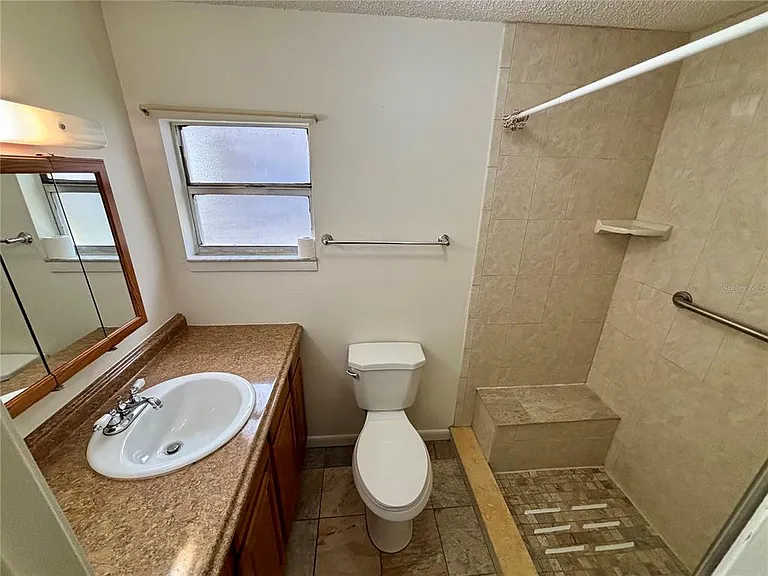 1219 Lake Highland Dr — Photo 10