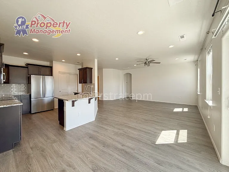 4800 Great Falls Ave — Photo 11