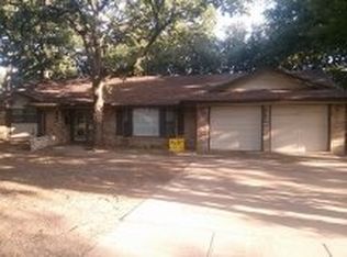 7312 Madeira Dr, Fort Worth, TX 76112