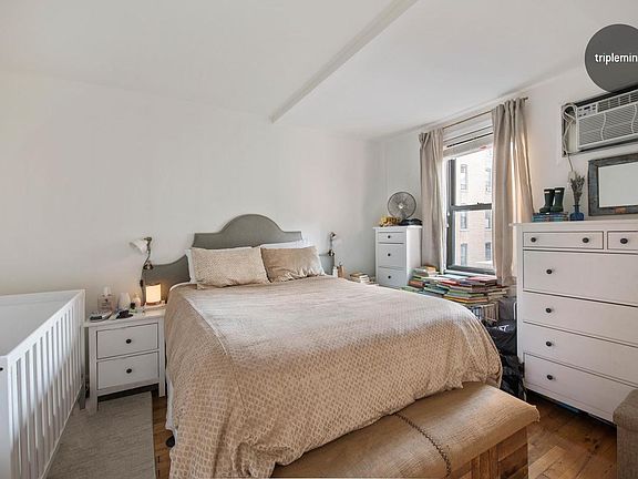 5th image of 131 W 82nd St APT 6B