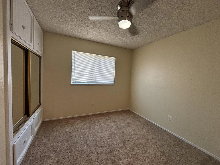 2405 Dels Ln — Photo 14