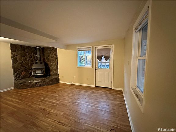 3rd image of 335 15th St