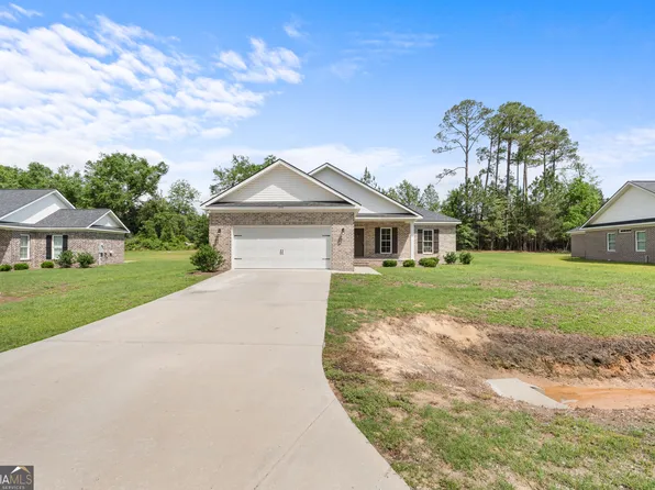 201 Zetterower Rd, Statesboro, GA 30458
