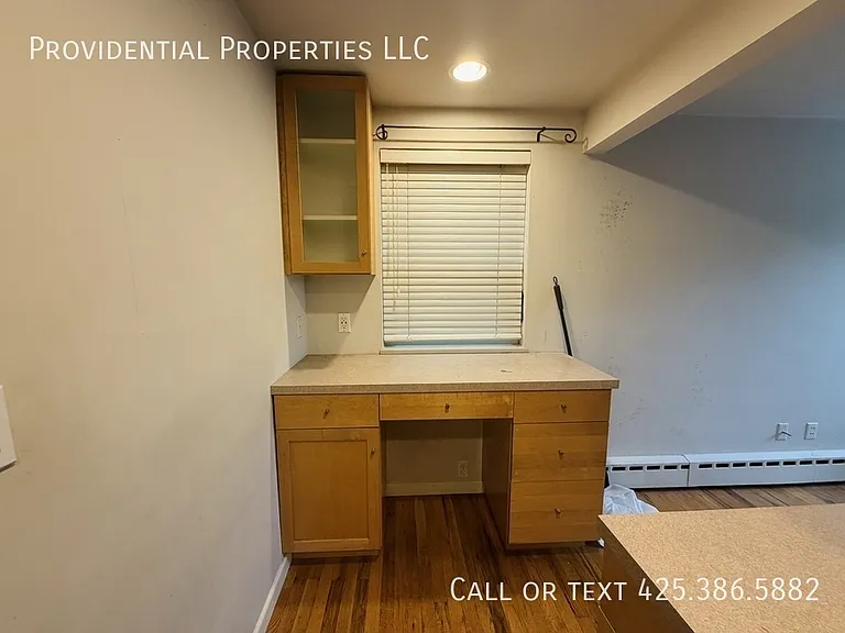 2113 N 37th St #3 — Photo 16