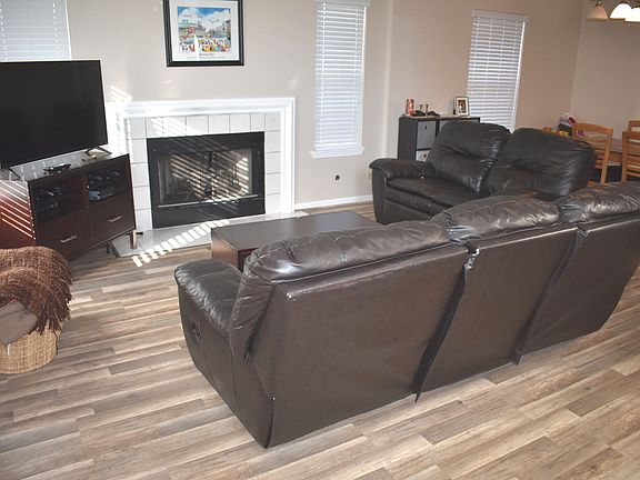 3rd image of 1231 Orleans Dr
