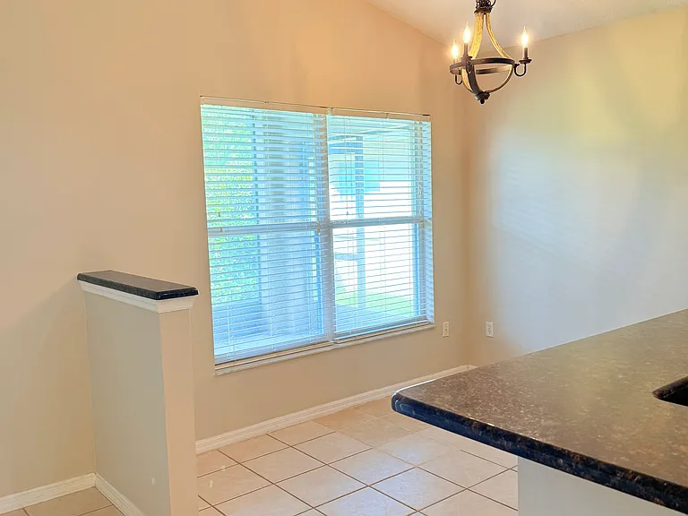 5528 Misty Wood Ct — Photo 9