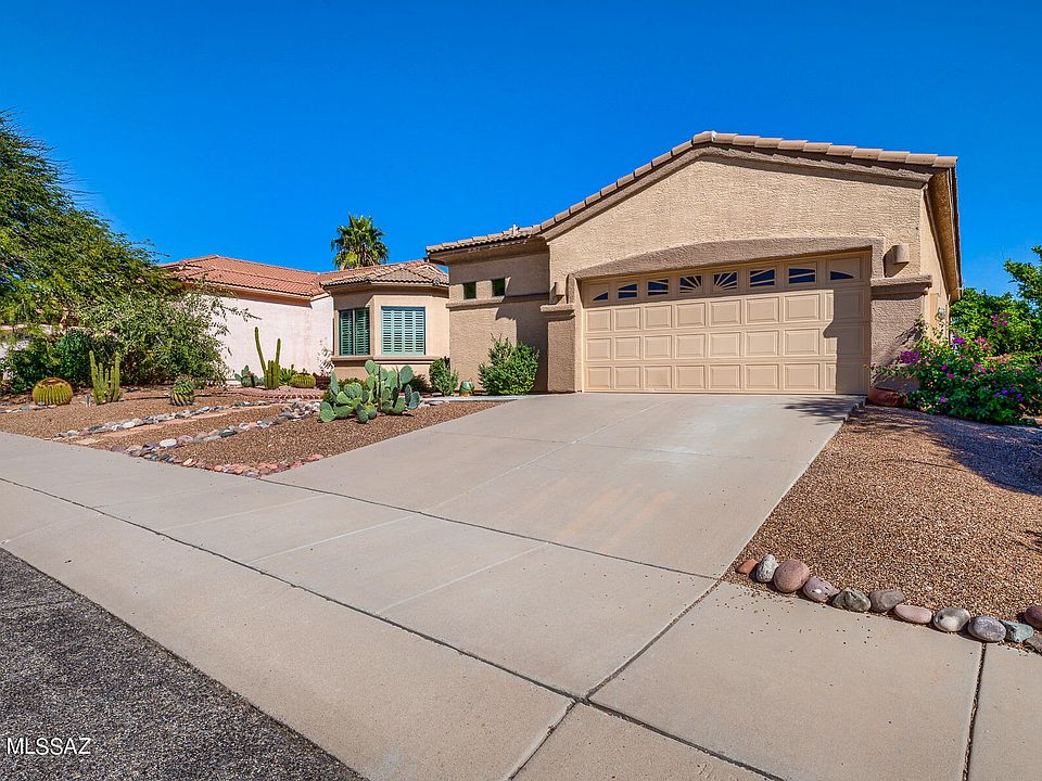 52 N Cedar Crest Dr, Green Valley, AZ 85614 | Zillow