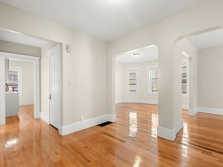 79 Nelson St #1 — Photo 14
