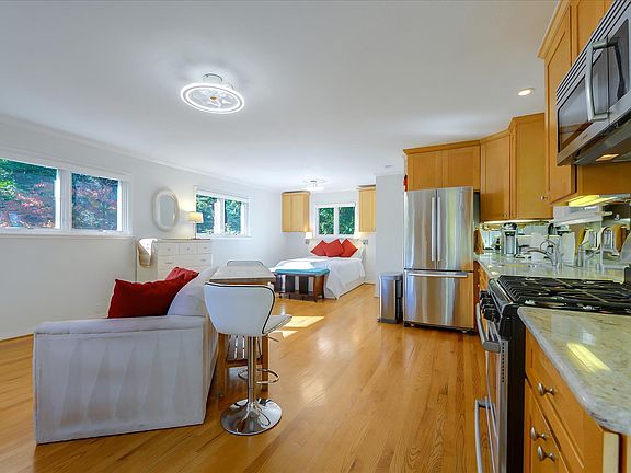 3rd image of 60 Corto Ln #A