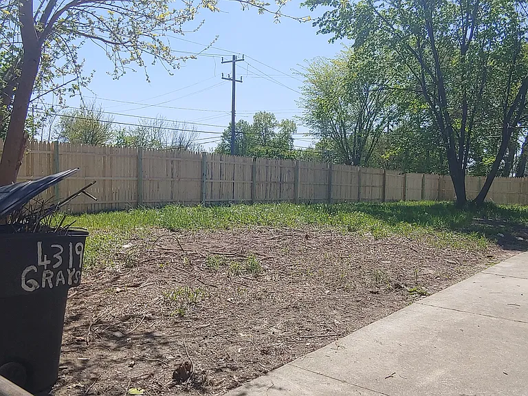 4319 Gray St — Photo 18