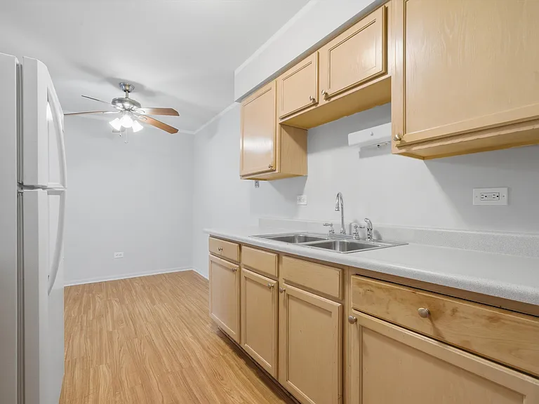 9940 Nottingham Ave #302 — Photo 10