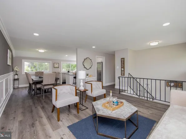 231 Hollyoke Rd, Somerdale, NJ 08083