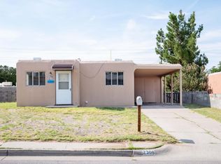 2308 Skyway Dr, Las Cruces, NM 88001