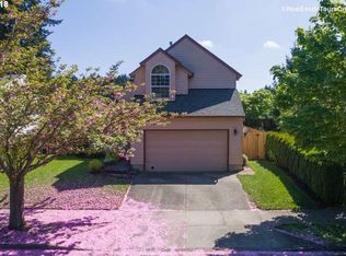 230 NE 49th Ave, Hillsboro, OR 97124