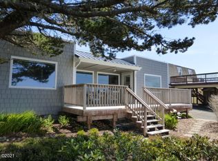 40 SE Conway Ave, Depoe Bay, OR 97341
