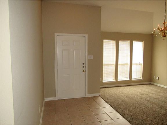 3rd image of 1801 Glendora Ct