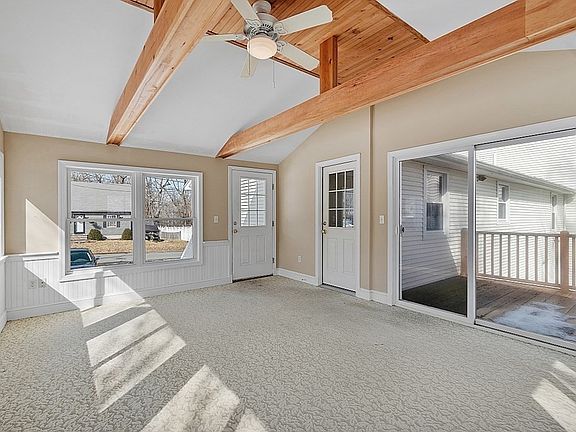4th image of 49 Cogswell St #49