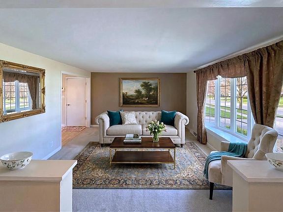 5th image of 1698 Tradewinds Ave