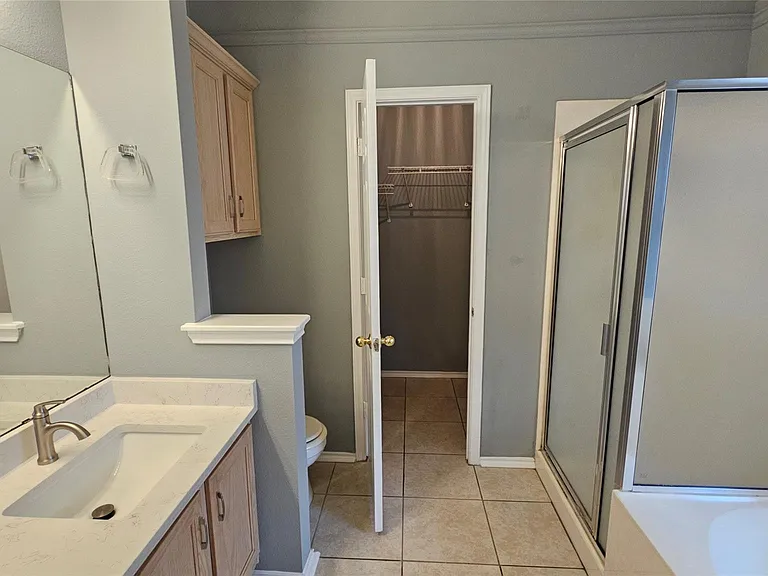 2241 Ada Ln — Photo 8