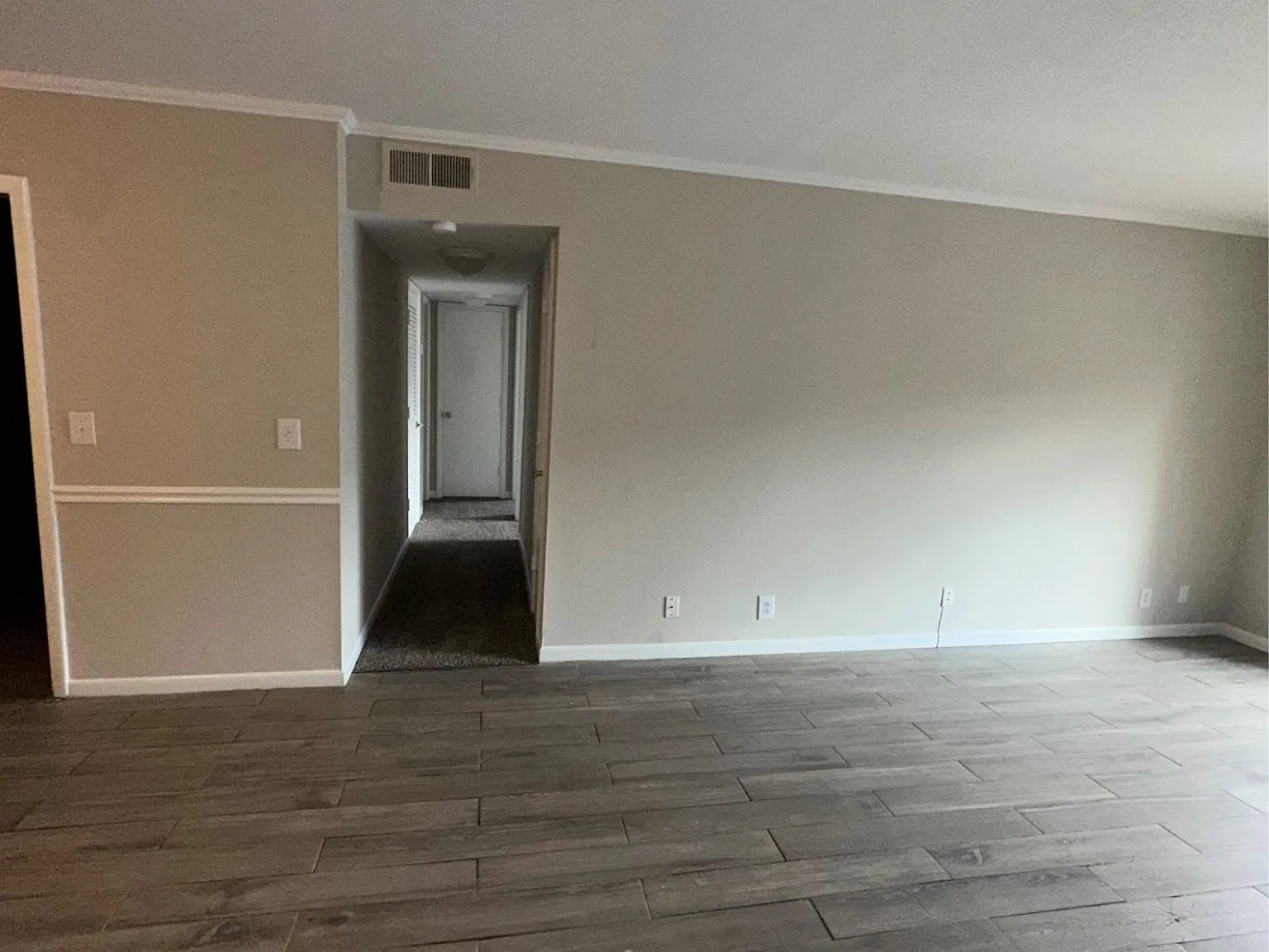 370 Wallace Road D-13 - D13 — Photo 3