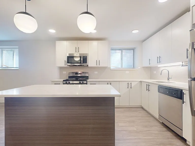 Dining/Living room