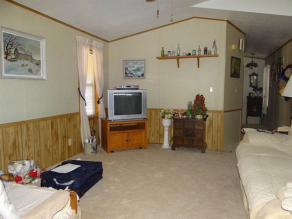3rd image of 13745 E 46th Dr