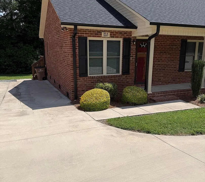 1287 Janice Rd