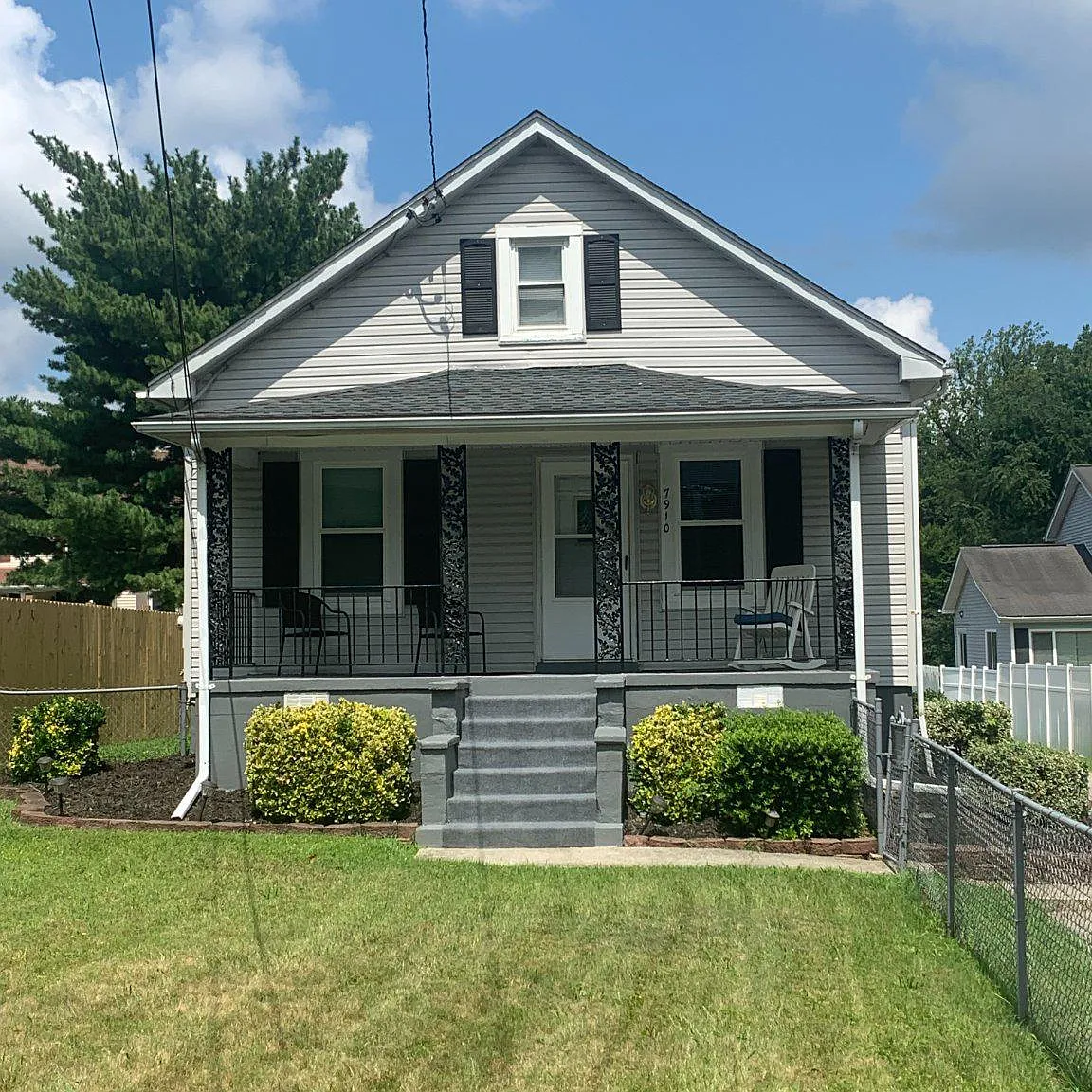 3 bed, 2.0 bath, 1148 sqft, $2,500 — Photo 1