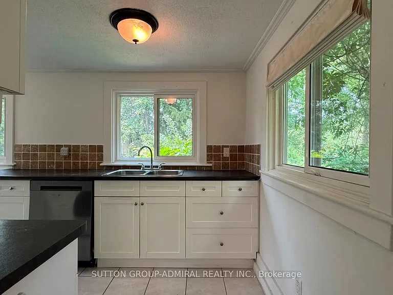 741 Gorham St — Photo 6
