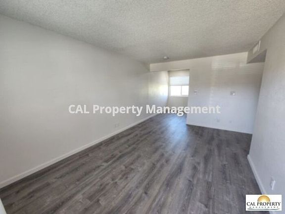 4th image of 918 Illinois Ave #1