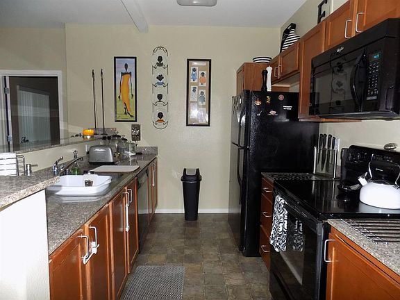 3rd image of 4200 E Commerce Way #1013