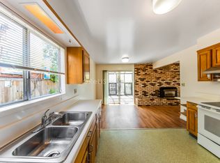2118 Alameda Ave #B, Alameda, CA 94501