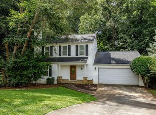 3328 Long Indian Creek Ct, Alpharetta, GA 30022