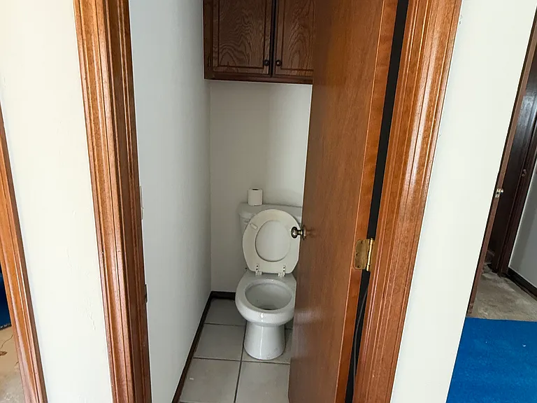 1528 Simon Ave — Photo 10