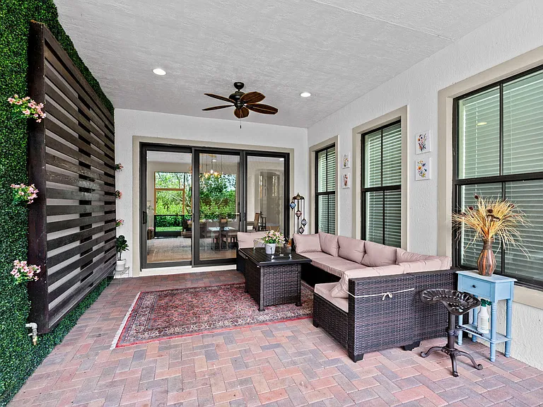 8845 Watercrest Cir W — Photo 26