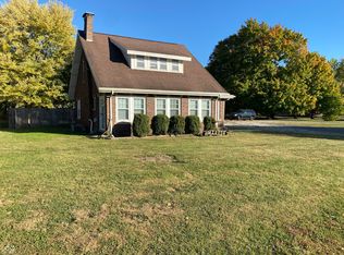 312 S 8th St, Cayuga, IN 47928