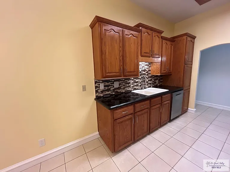 2706 Jeff St — Photo 28